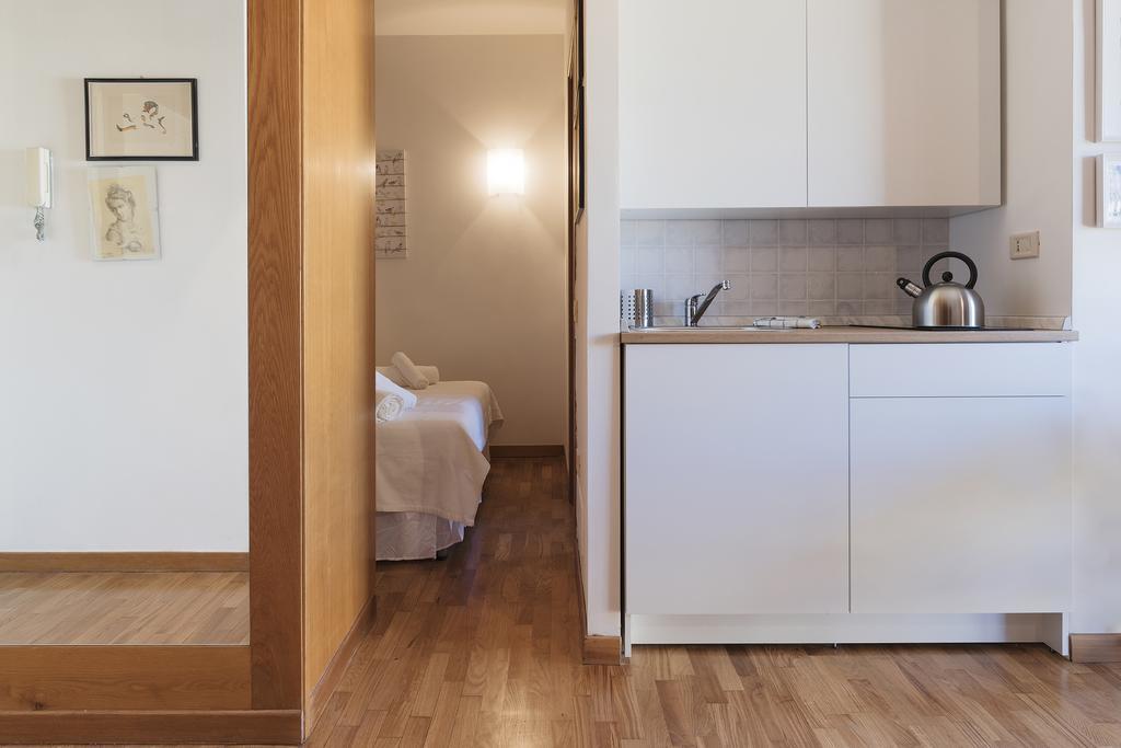 Lago Terrione Apartment - Charme Holidays โรม ภายนอก รูปภาพ