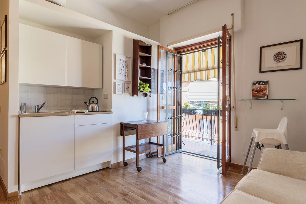 Lago Terrione Apartment - Charme Holidays โรม ภายนอก รูปภาพ